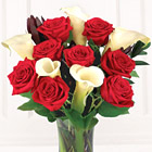 Elegance Bouquet with Vase - 13 Stems