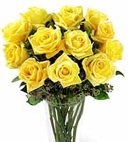 FTD® Dozen Yellow Roses Bouquet