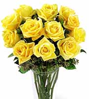 FTD Dozen Yellow Roses Bouquet