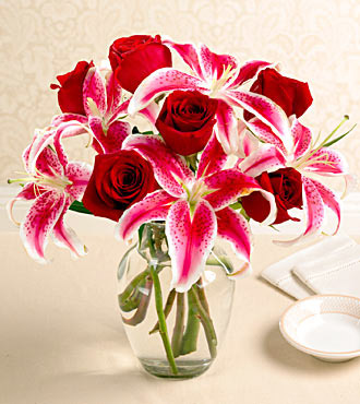 Lilies And Roses. FTD® Fragrant Beauty Roses and
