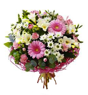 International - Pink and White Mixed Bouquet