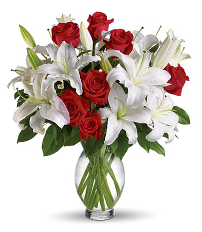 Teleflora® Timeleess Romance Bouquet