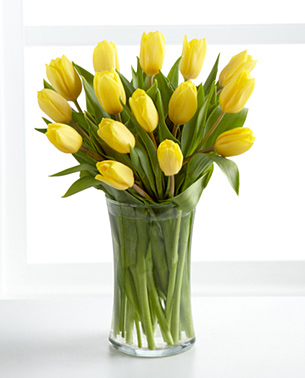 Sunshine''s Promise Tulip Bouquet with Vase